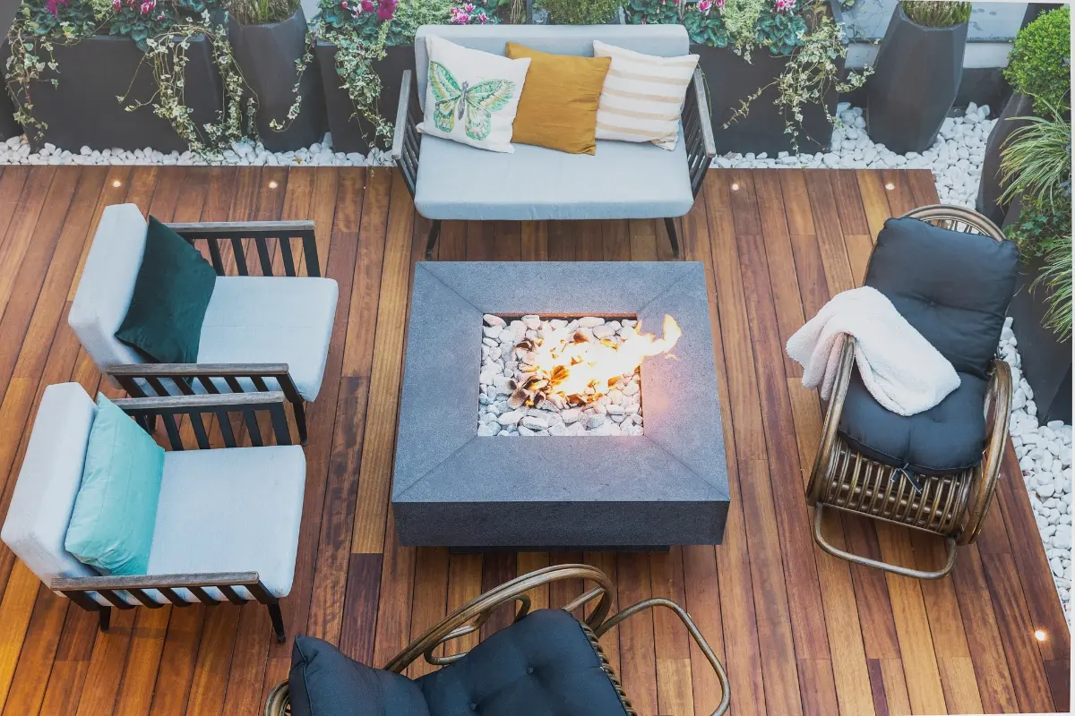 DIY or Hire the Pros? Finding the Best Path for Your Deck in Victoria, BC