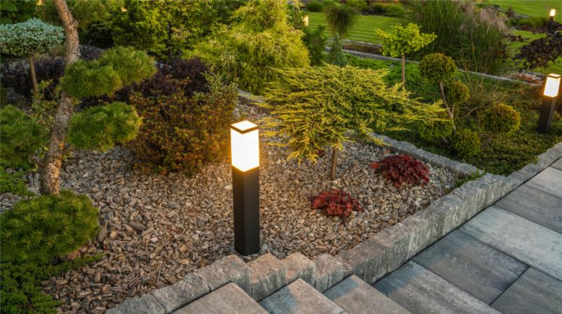 A Guide to Installing Outdoor Lighting with Help from a Pro