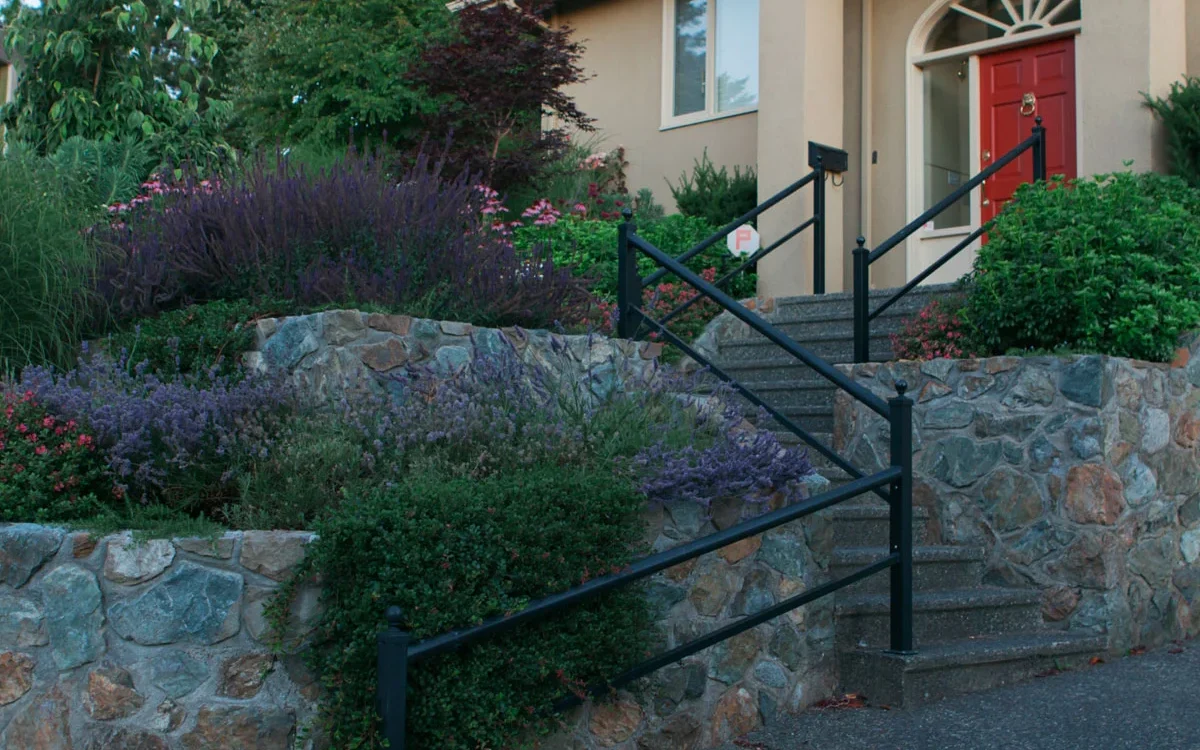 Best Materials for Retaining Wall Construction