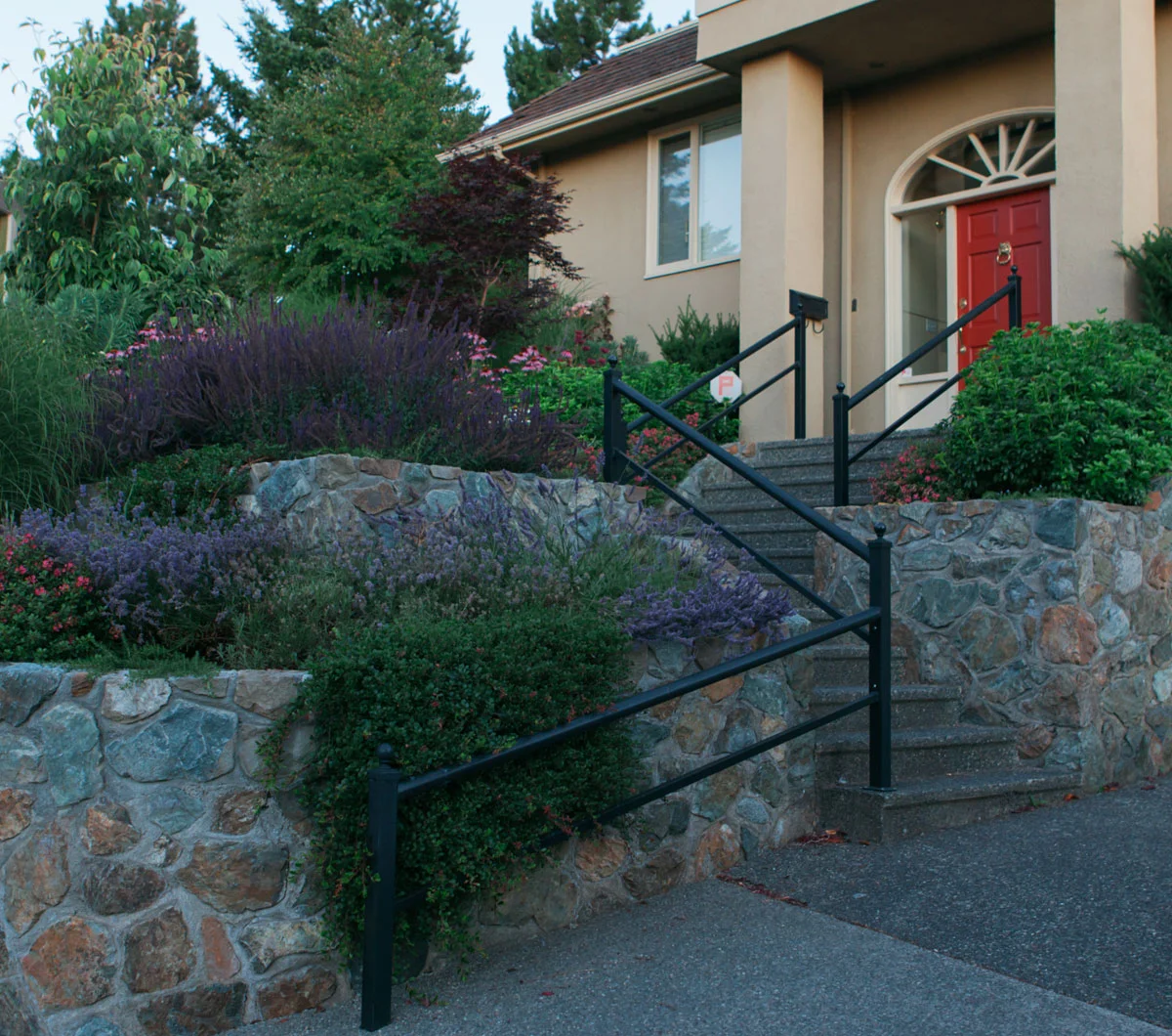 Best Materials for Retaining Wall Construction